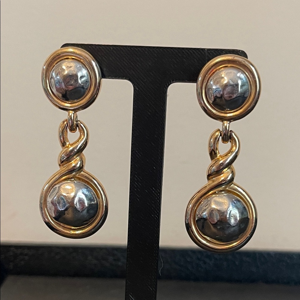 🍄Vintage Two-Tone Hammered Brutalist Style Clip-on Earrings